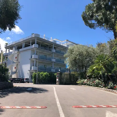 Village Santa Fortunata - Campogaio Campingplads Sorrento