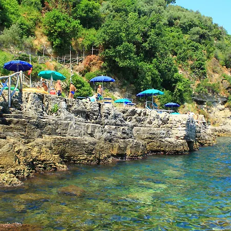 Village Santa Fortunata - Campogaio キャンプ場 ソレント